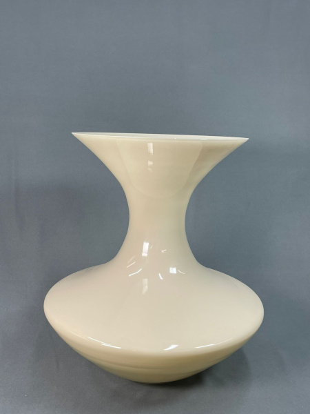 Ваза Алекс 3 (большая) бежевый